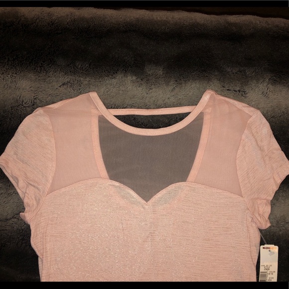 Candie’s Top - Picture 3 of 8